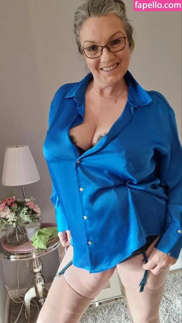 carla36gg Onlyfans Photo Gallery 