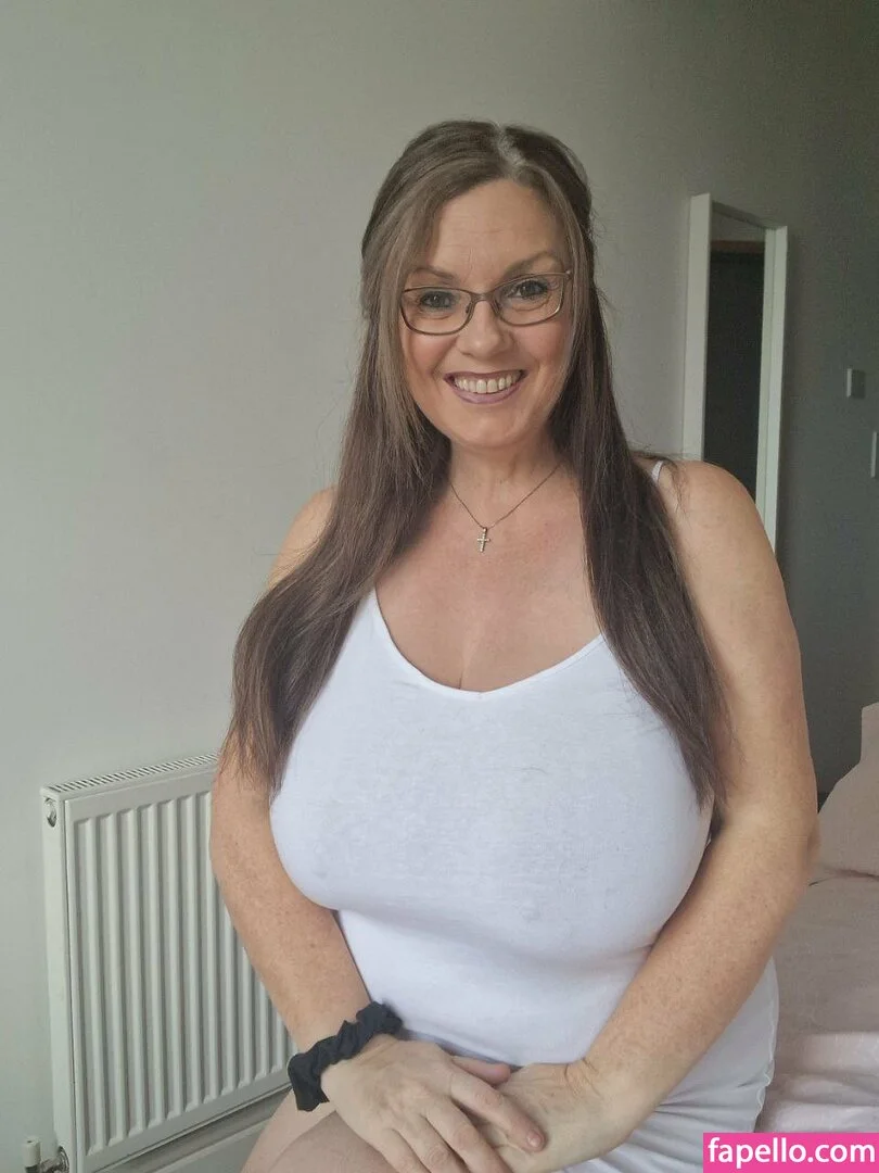 carla36gg Onlyfans Photo Gallery 