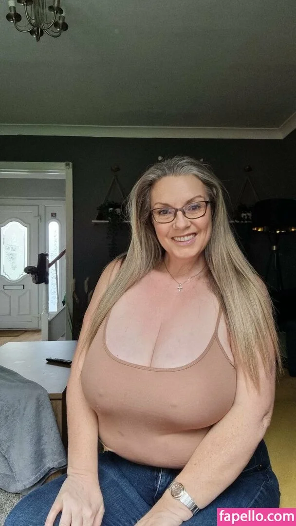 carla36gg Onlyfans Photo Gallery 