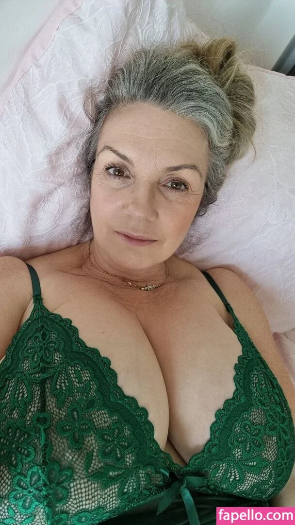carla36gg Onlyfans Photo Gallery 
