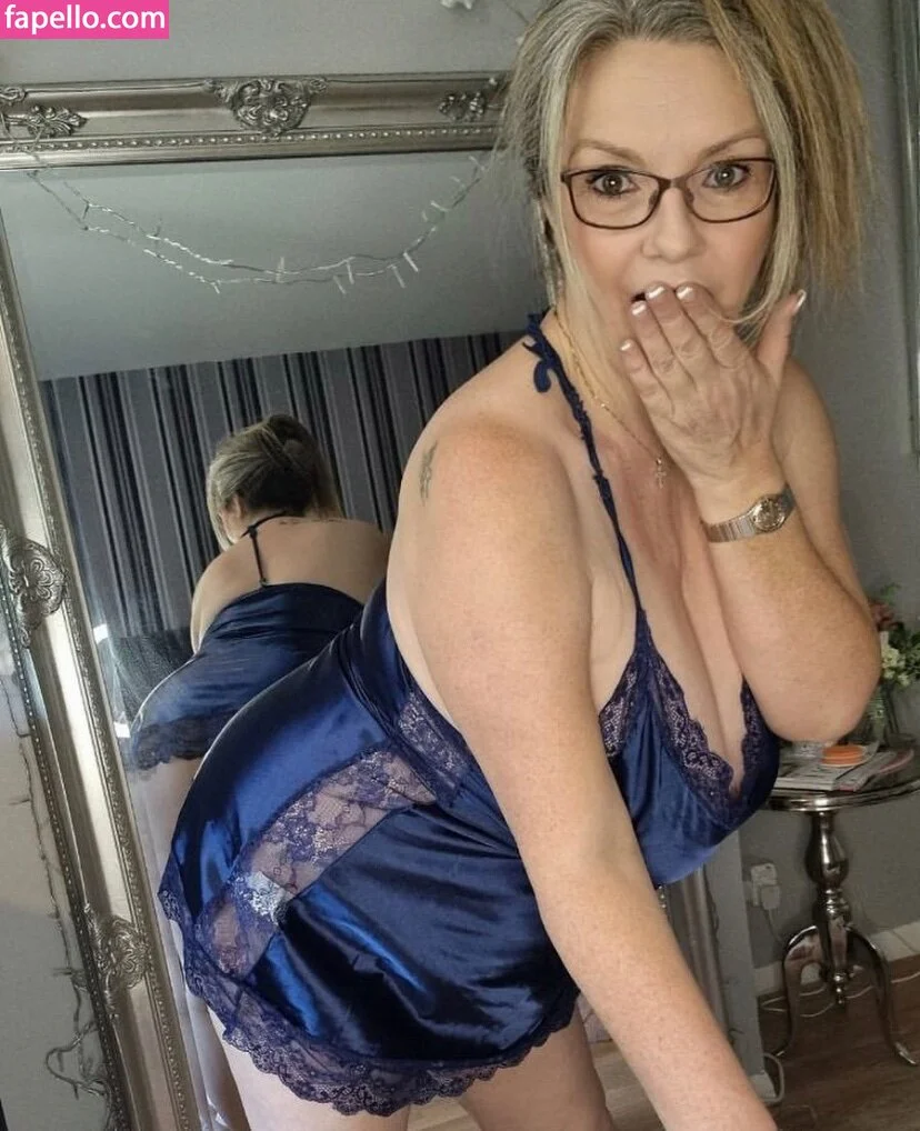 carla36gg Onlyfans Photo Gallery 