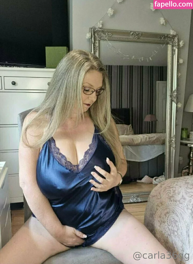 carla36gg Onlyfans Photo Gallery 
