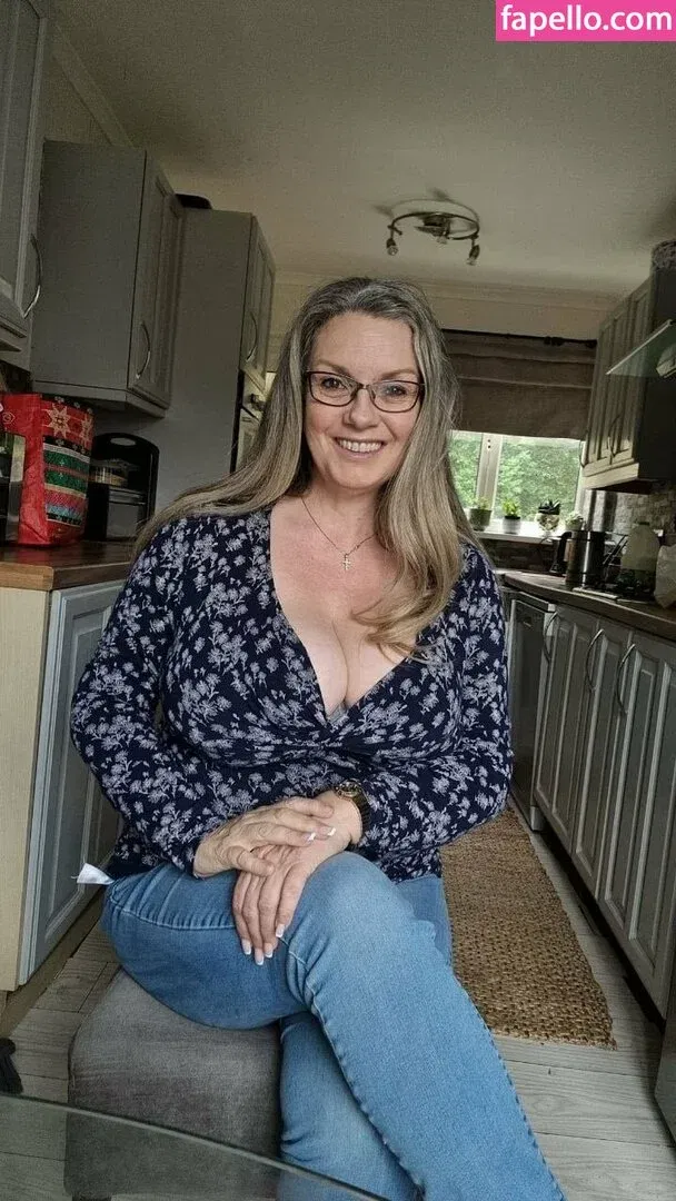 carla36gg Onlyfans Photo Gallery 