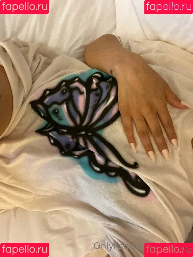 Espe ASMR Onlyfans Photo Gallery 