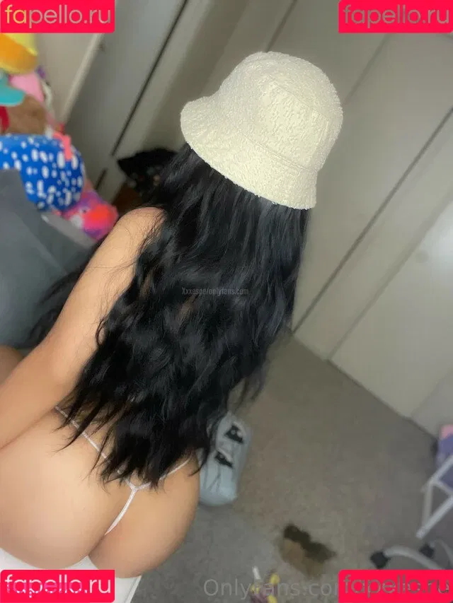 Espe ASMR Onlyfans Photo Gallery 