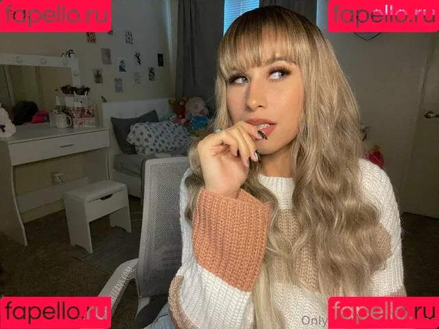 Espe ASMR Onlyfans Photo Gallery 