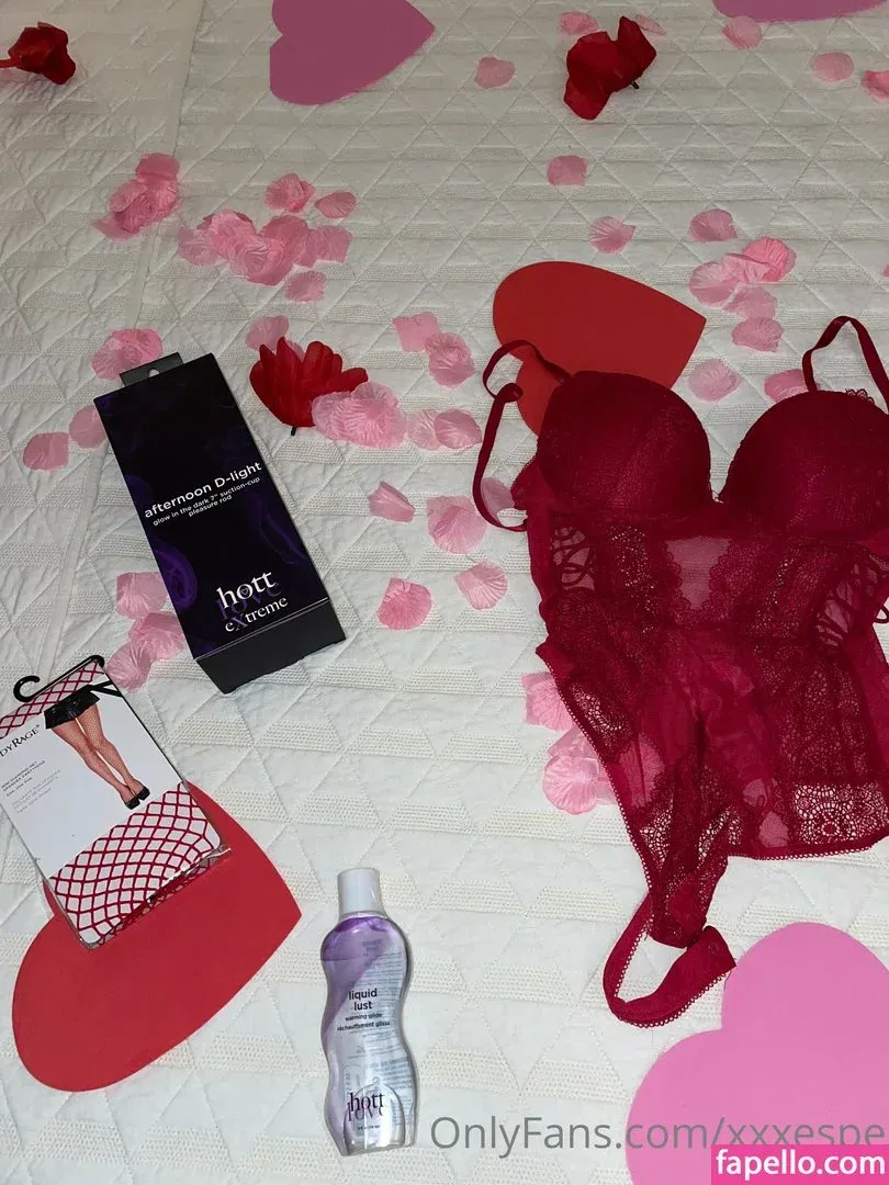 Espe ASMR Onlyfans Photo Gallery 