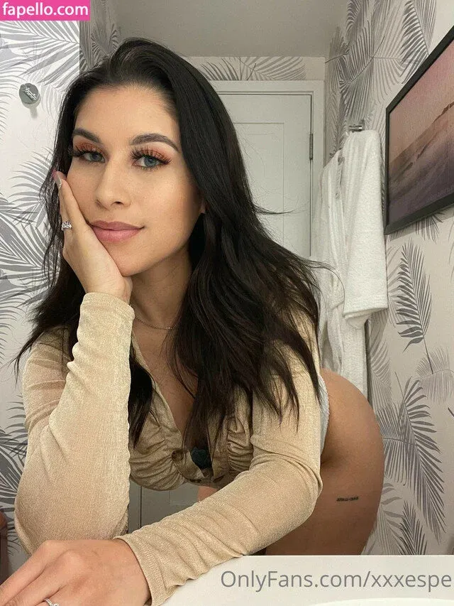 Espe ASMR Onlyfans Photo Gallery 