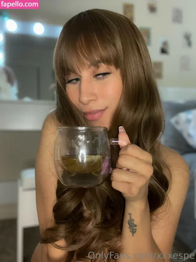 Espe ASMR Onlyfans Photo Gallery 