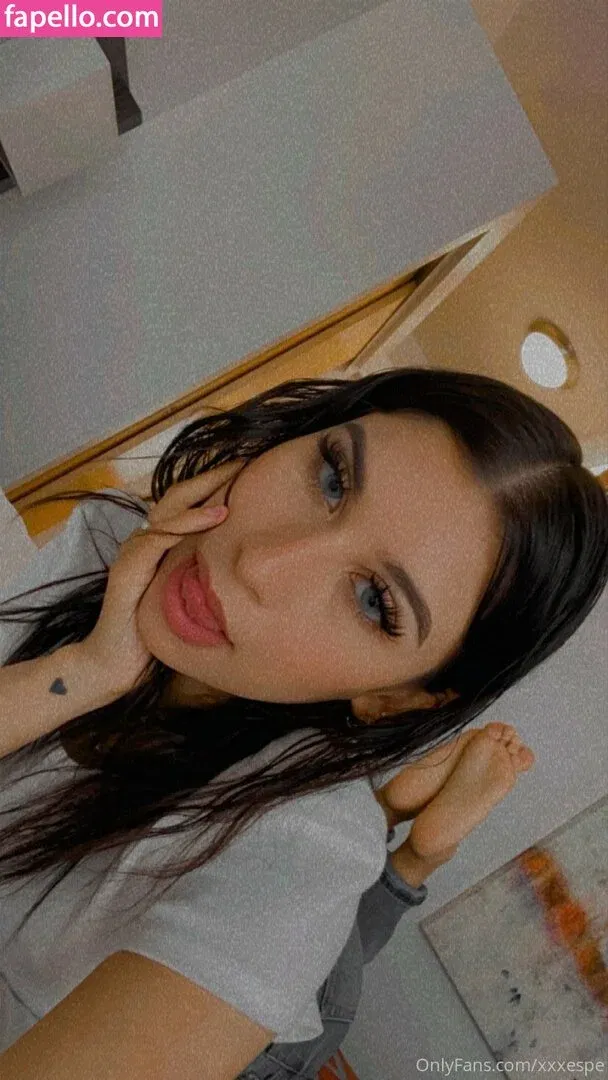 Espe ASMR Onlyfans Photo Gallery 