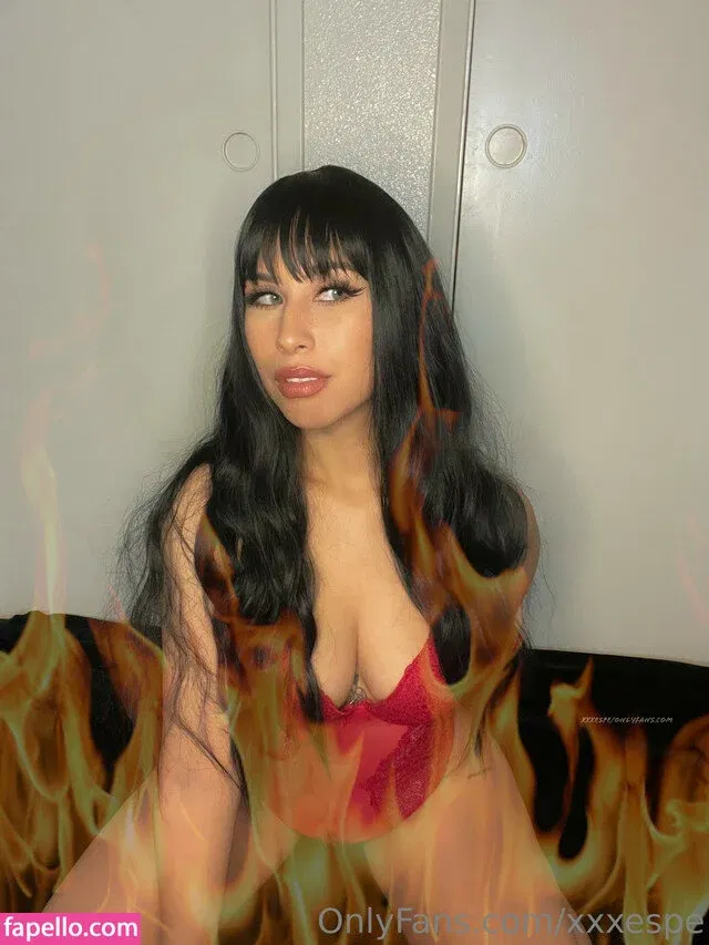 Espe ASMR Onlyfans Photo Gallery 