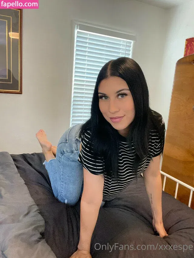 Espe ASMR Onlyfans Photo Gallery 