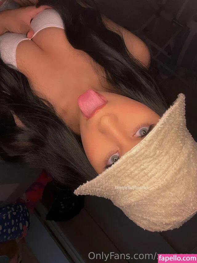 Espe ASMR Onlyfans Photo Gallery 