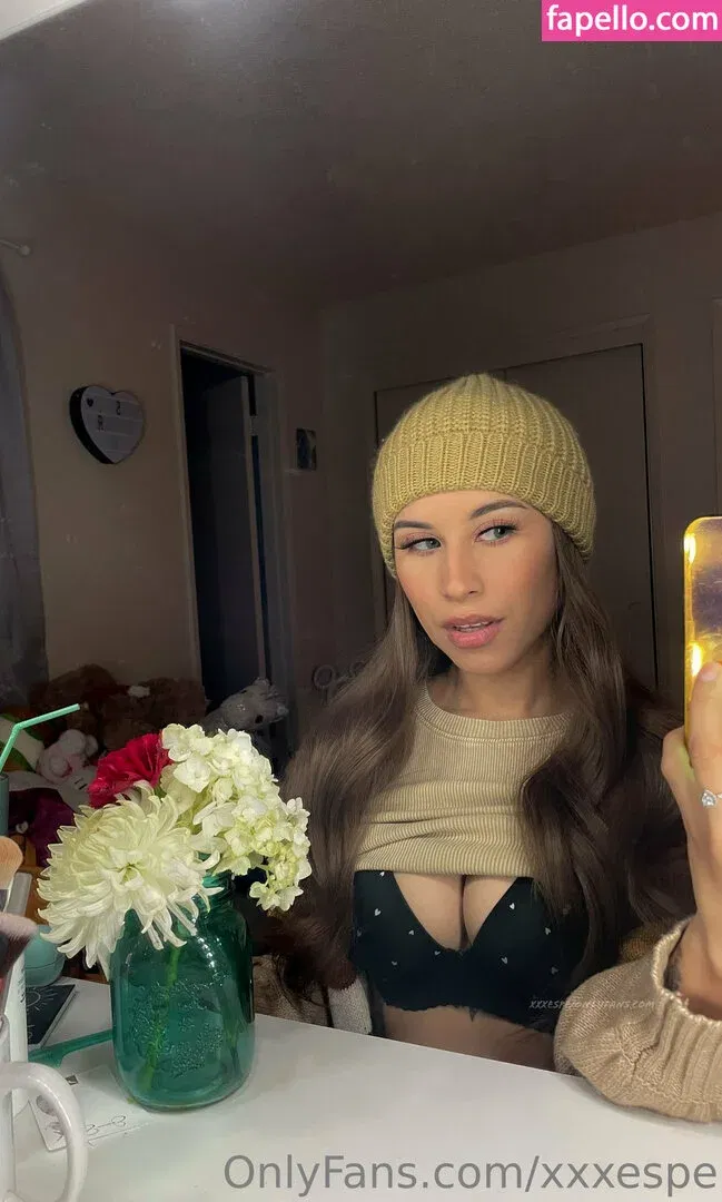 Espe ASMR Onlyfans Photo Gallery 