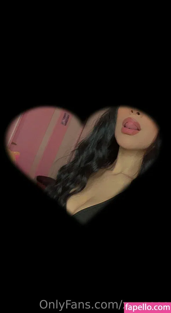 Espe ASMR Onlyfans Photo Gallery 