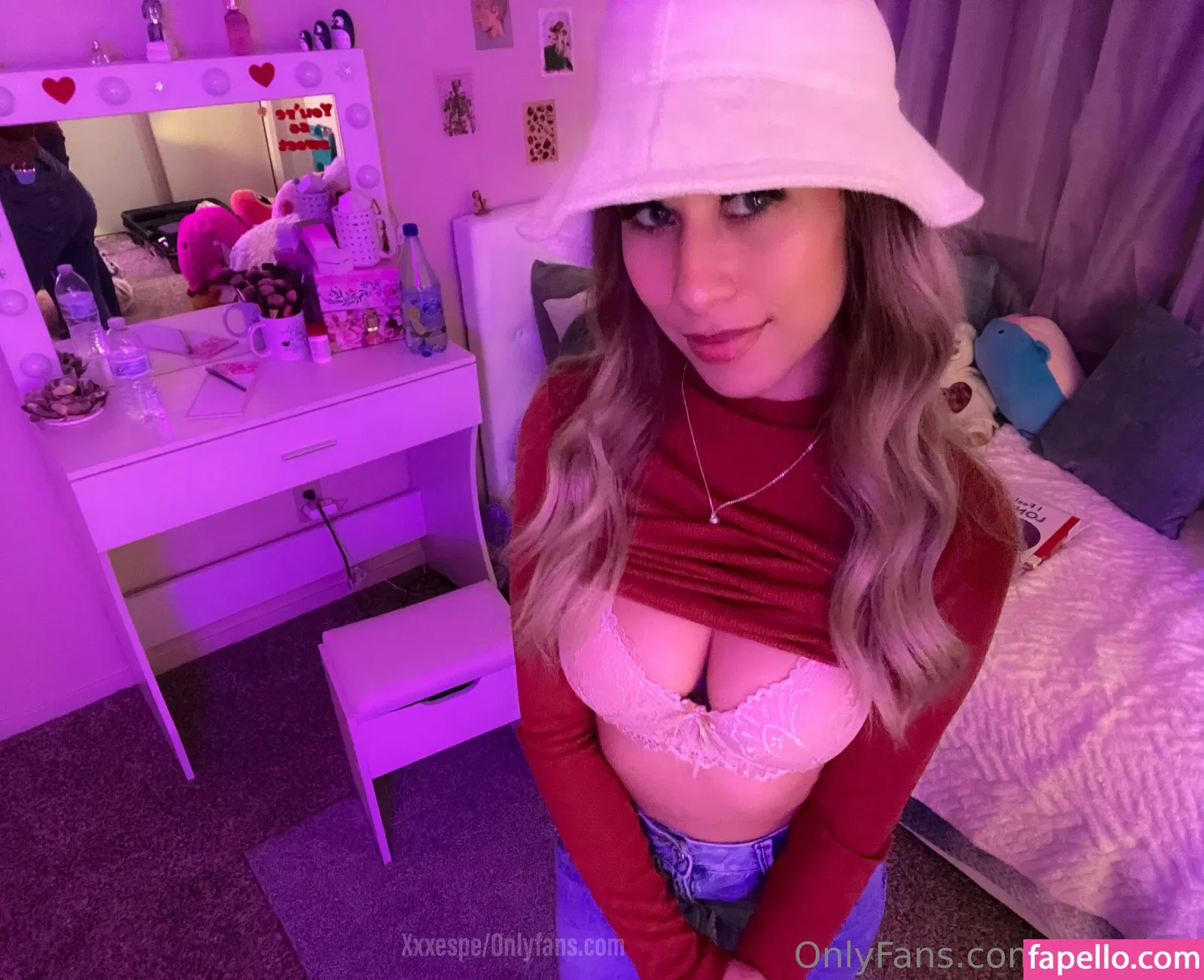 Espe ASMR Onlyfans Photo Gallery 