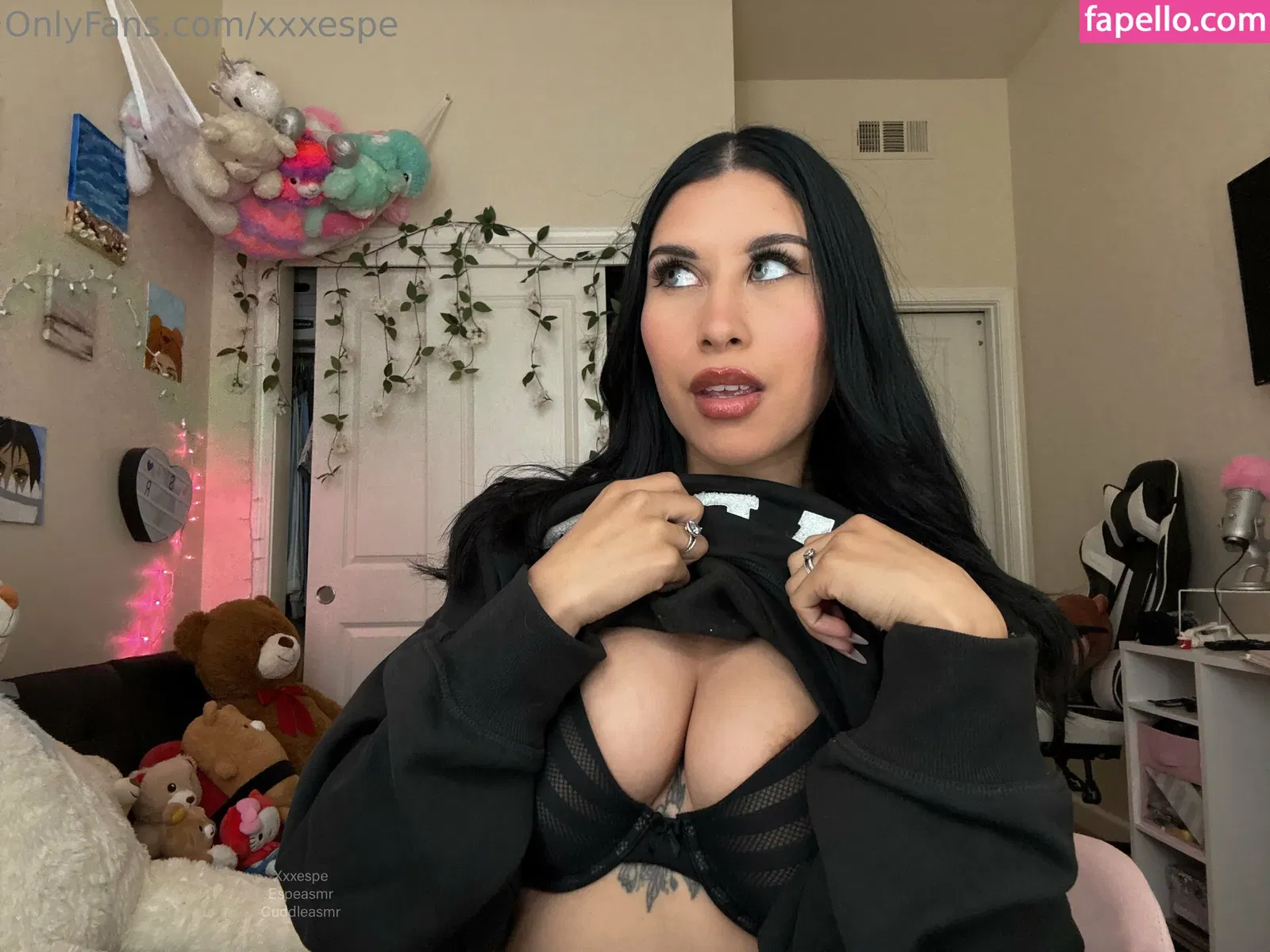 Espe ASMR Onlyfans Photo Gallery 