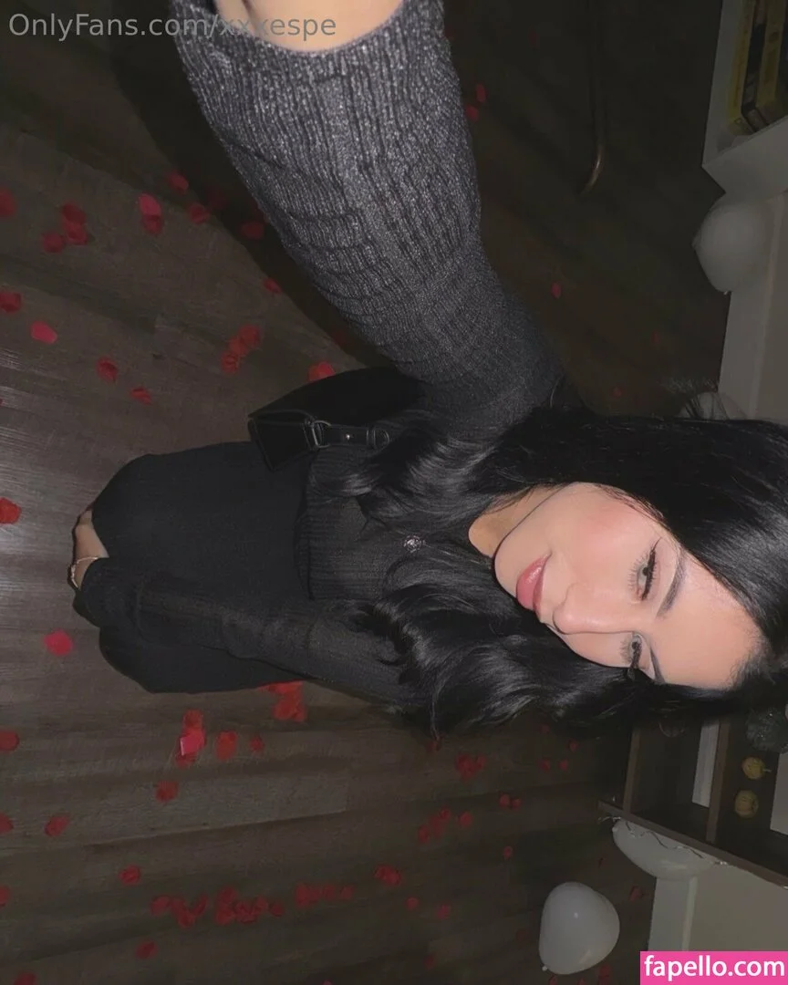 Espe ASMR Onlyfans Photo Gallery 