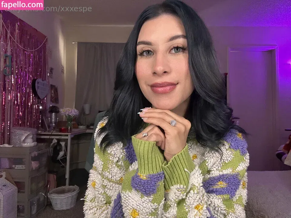 Espe ASMR Onlyfans Photo Gallery 