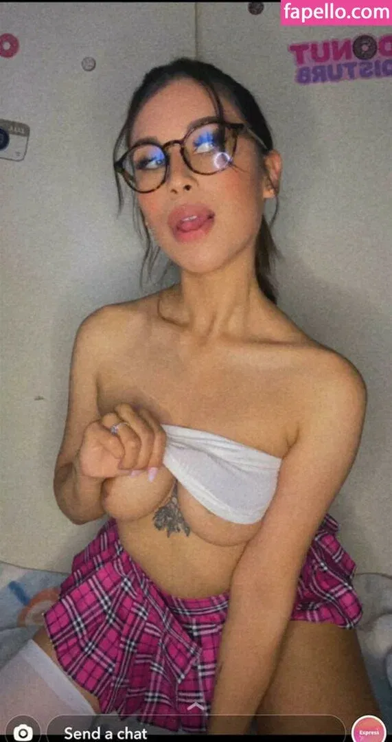 Espe ASMR Onlyfans Photo Gallery 