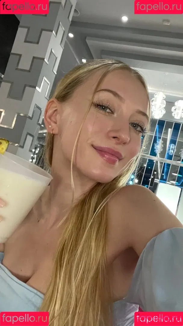 Sophia Diamond Onlyfans Photo Gallery 