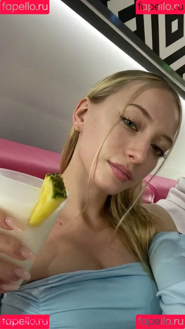 Sophia Diamond Onlyfans Photo Gallery 