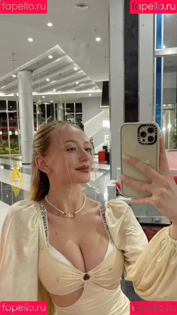 Sophia Diamond Onlyfans Photo Gallery 