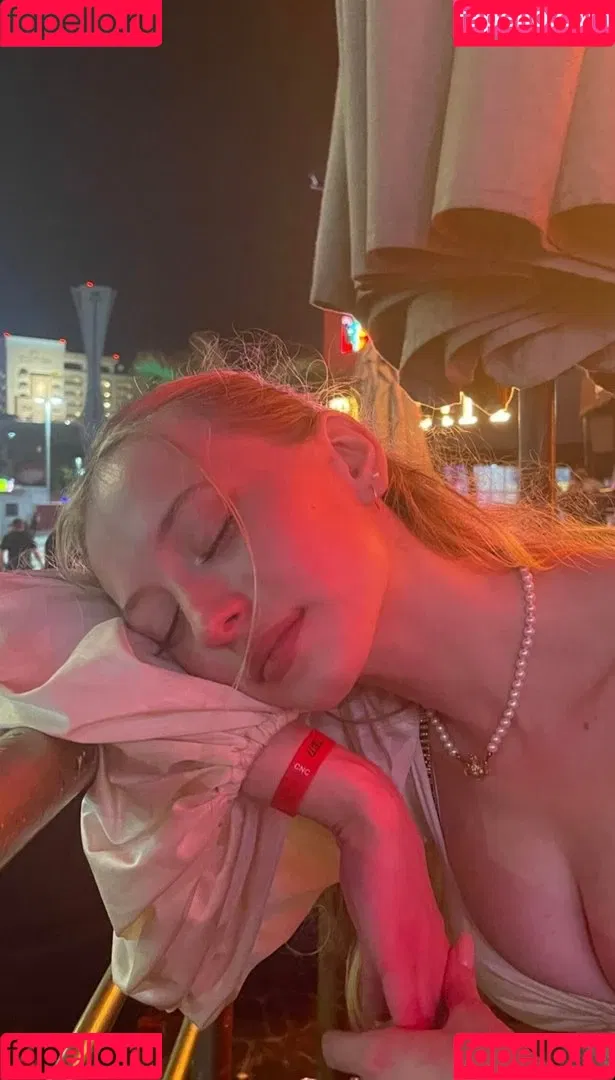 Sophia Diamond Onlyfans Photo Gallery 
