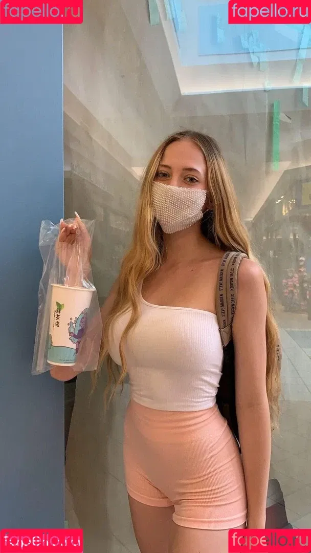 Sophia Diamond Onlyfans Photo Gallery 