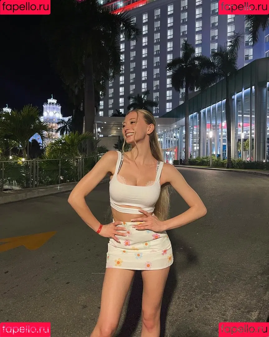 Sophia Diamond Onlyfans Photo Gallery 