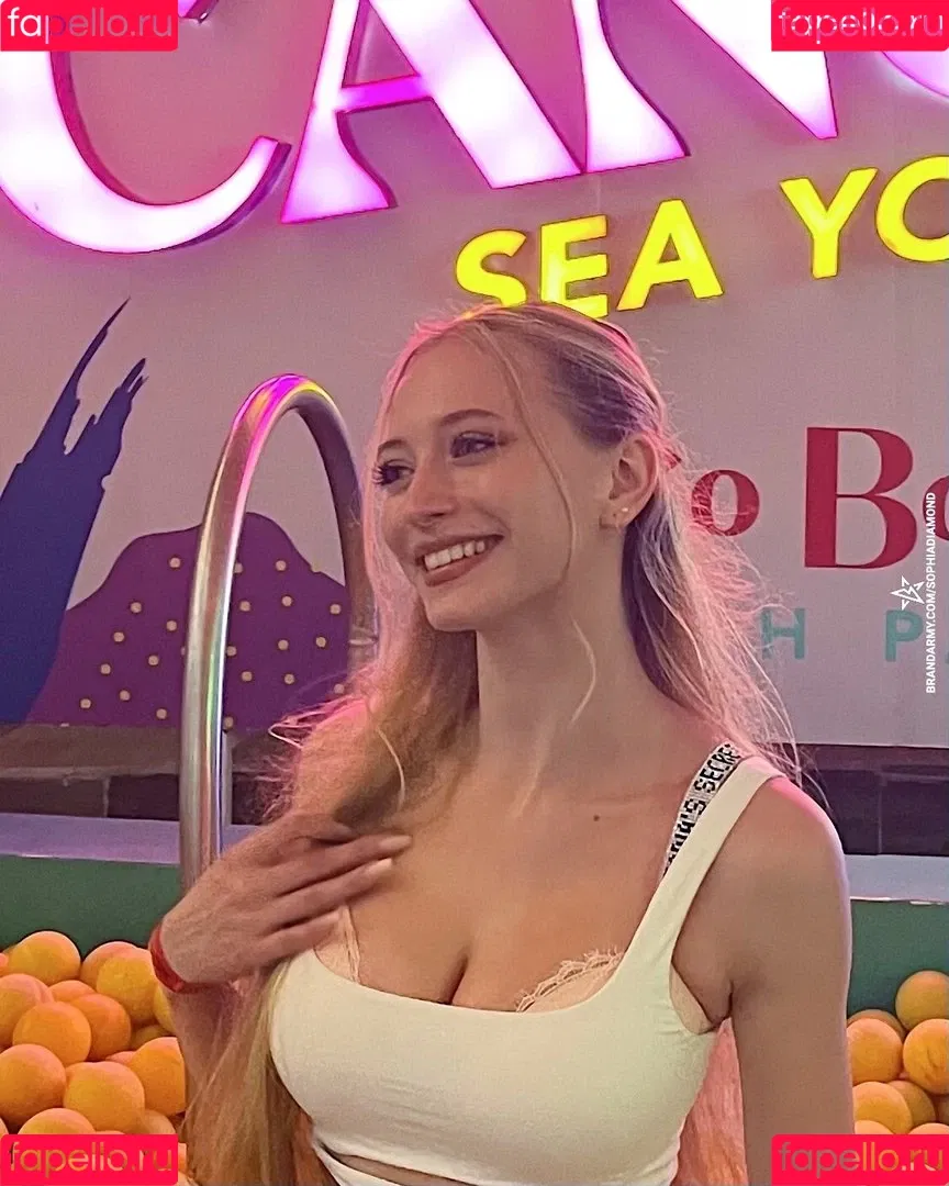Sophia Diamond Onlyfans Photo Gallery 