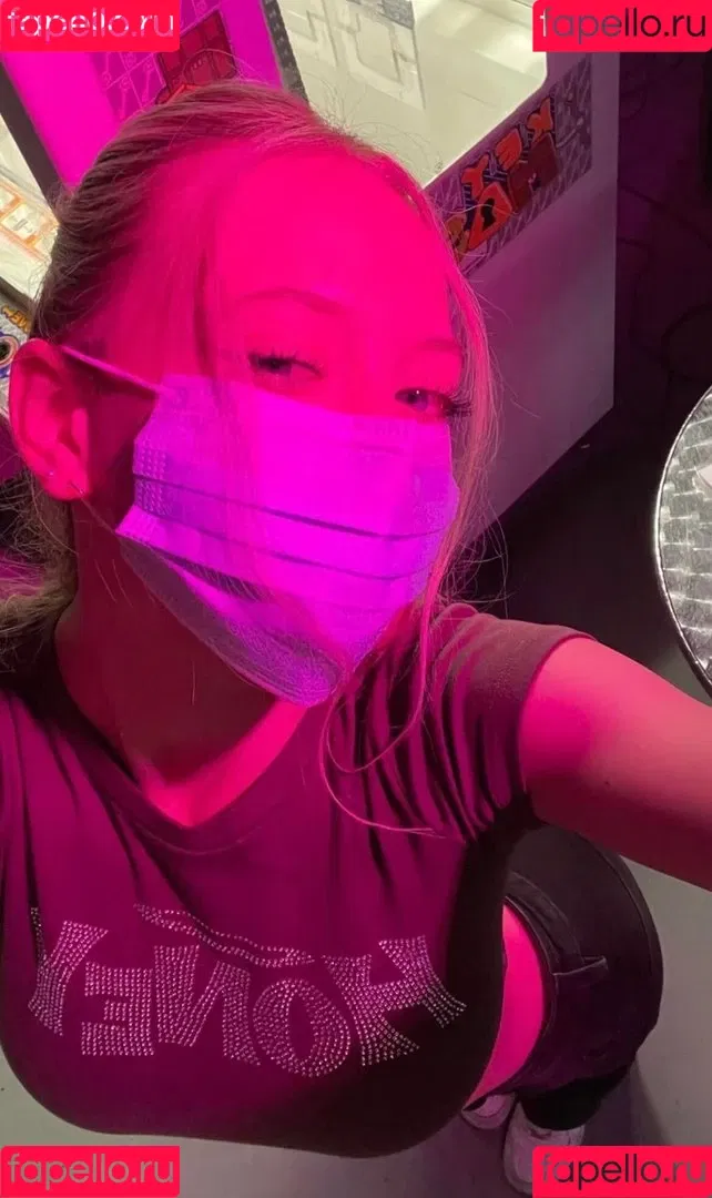 Sophia Diamond Onlyfans Photo Gallery 