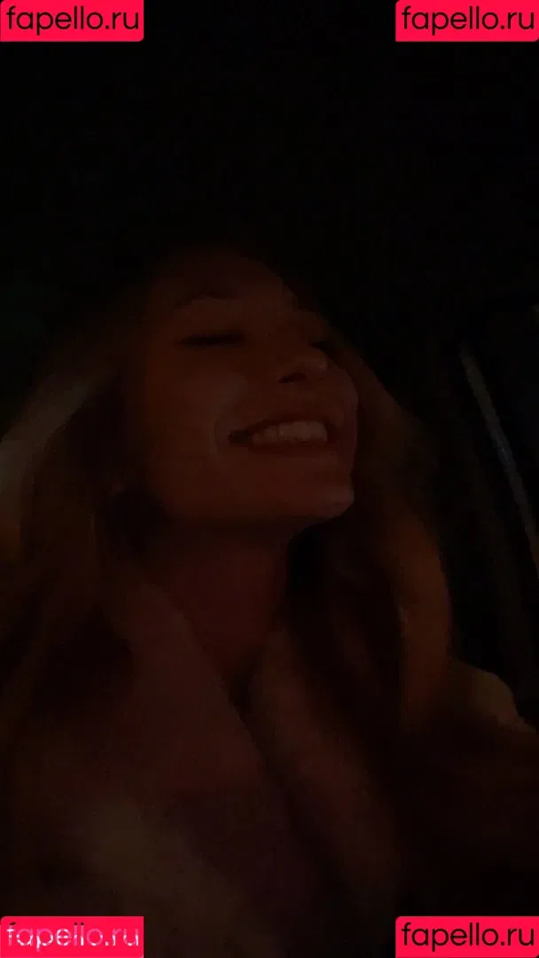 Sophia Diamond Onlyfans Photo Gallery 