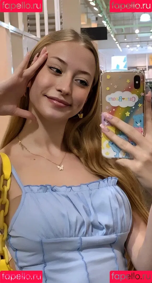 Sophia Diamond Onlyfans Photo Gallery 