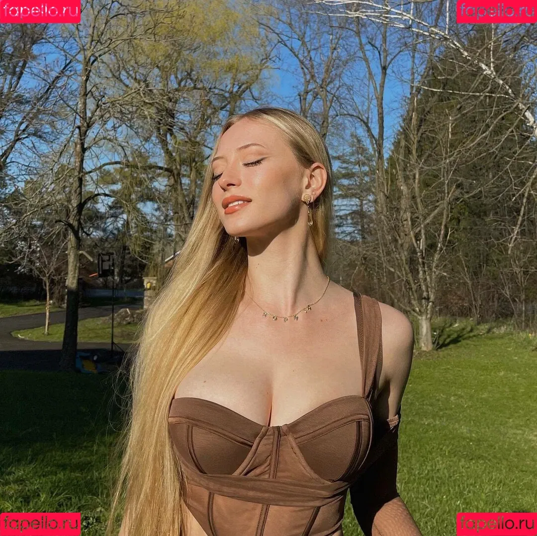 Sophia Diamond Onlyfans Photo Gallery 