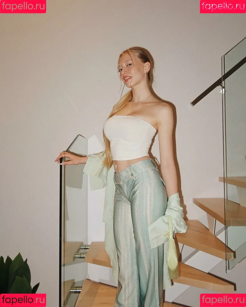 Sophia Diamond Onlyfans Photo Gallery 