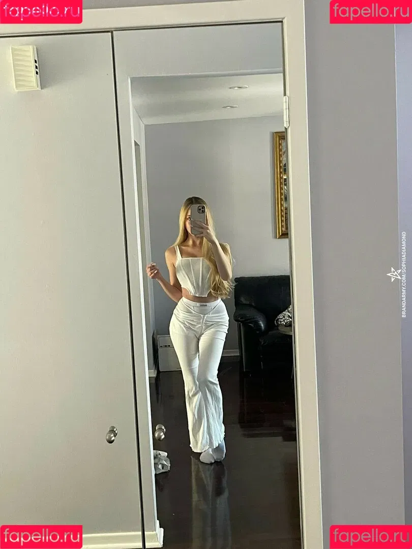 Sophia Diamond Onlyfans Photo Gallery 