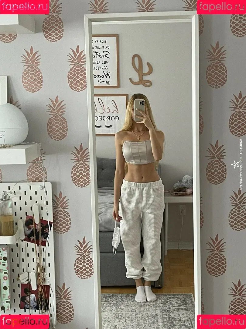Sophia Diamond Onlyfans Photo Gallery 