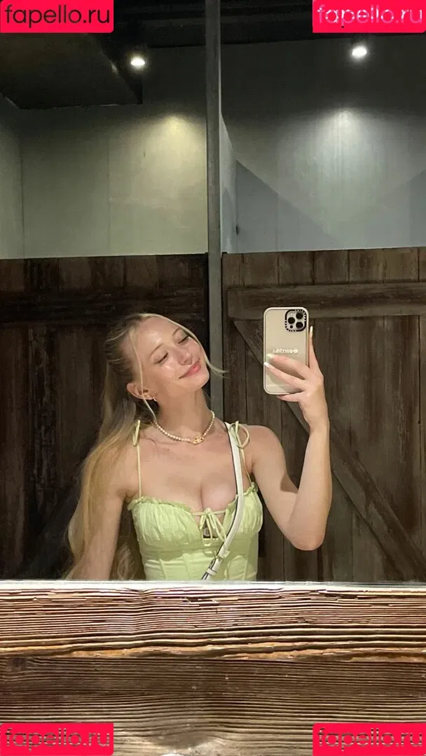 Sophia Diamond Onlyfans Photo Gallery 