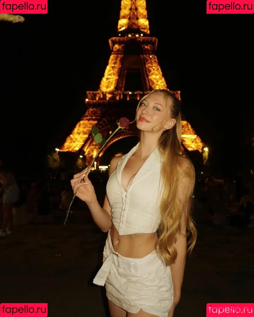 Sophia Diamond Onlyfans Photo Gallery 