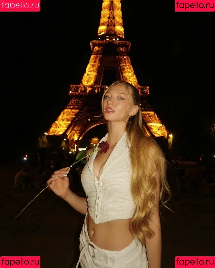 Sophia Diamond Onlyfans Photo Gallery 