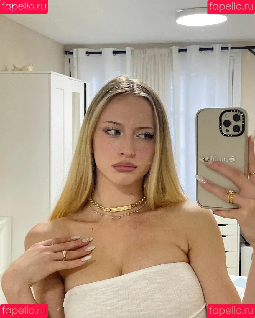 Sophia Diamond Onlyfans Photo Gallery 