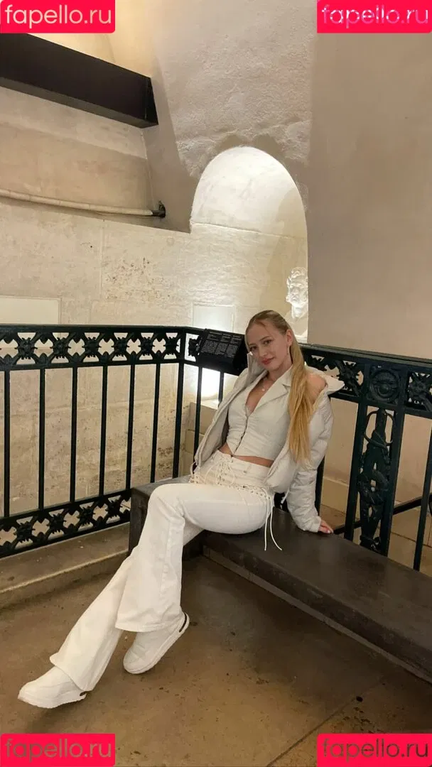 Sophia Diamond Onlyfans Photo Gallery 