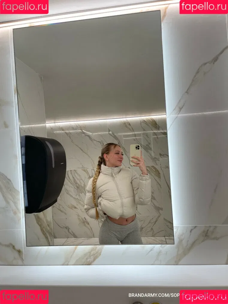 Sophia Diamond Onlyfans Photo Gallery 
