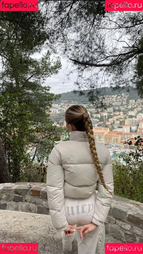 Sophia Diamond Onlyfans Photo Gallery 