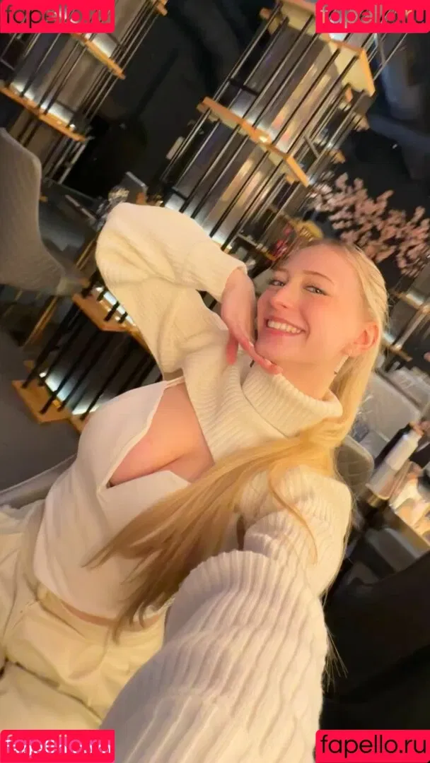 Sophia Diamond Onlyfans Photo Gallery 