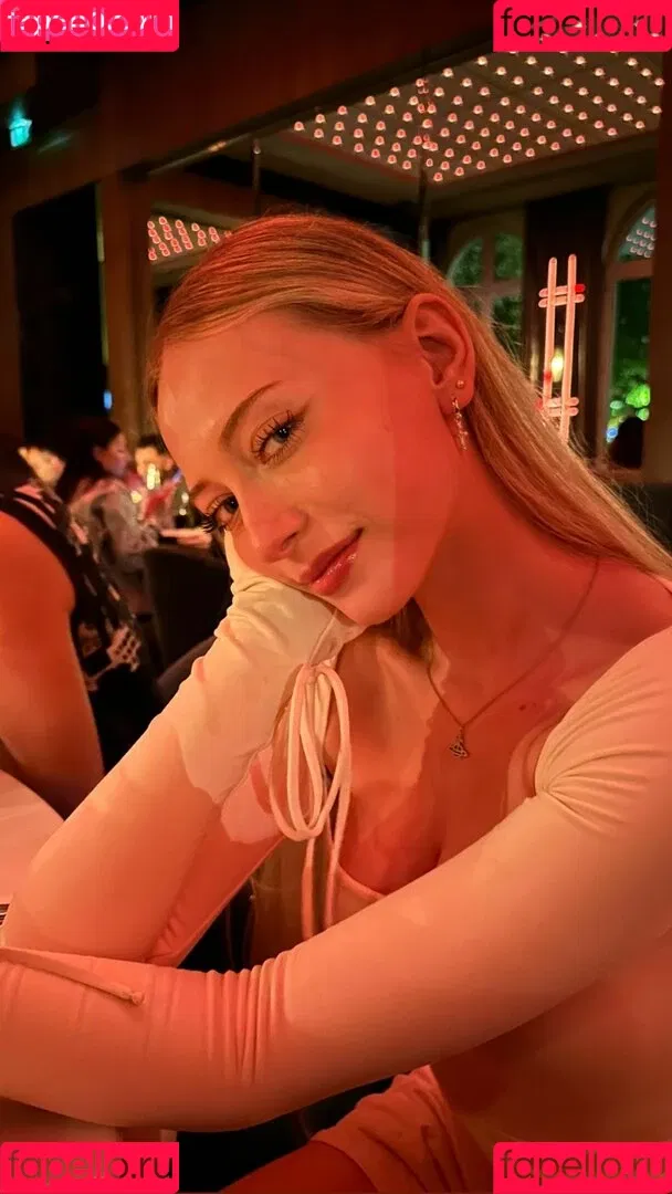Sophia Diamond Onlyfans Photo Gallery 