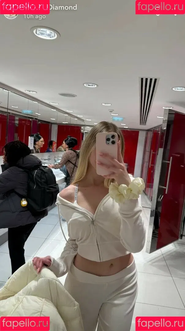 Sophia Diamond Onlyfans Photo Gallery 