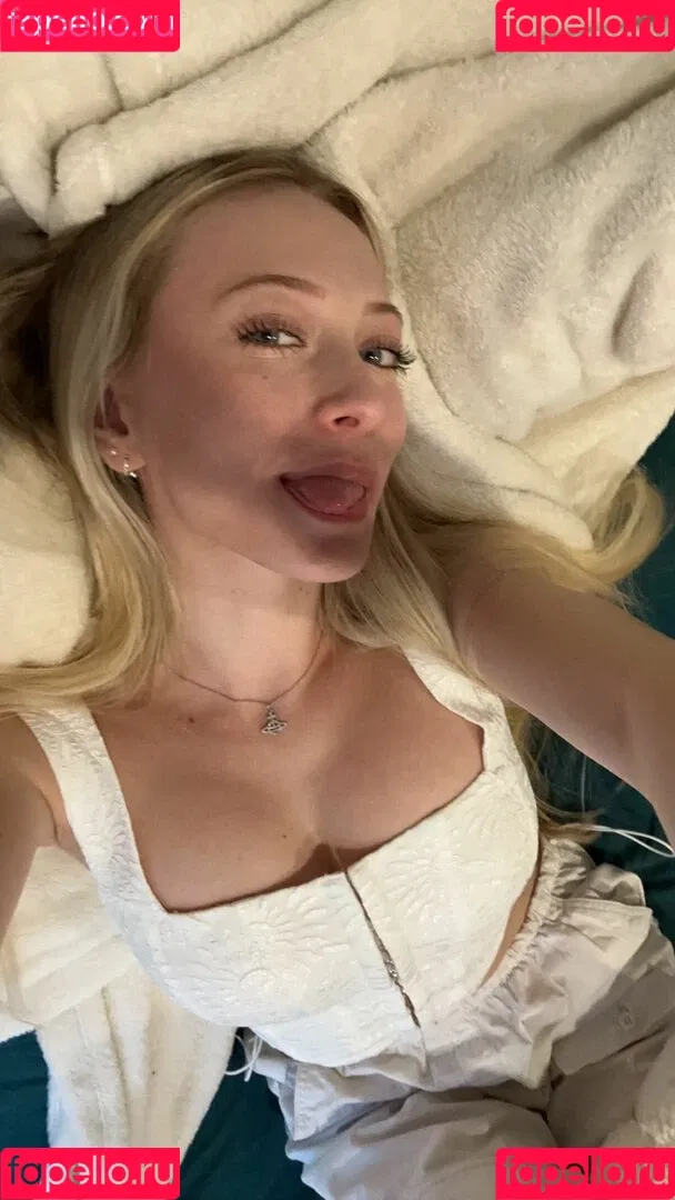 Sophia Diamond Onlyfans Photo Gallery 