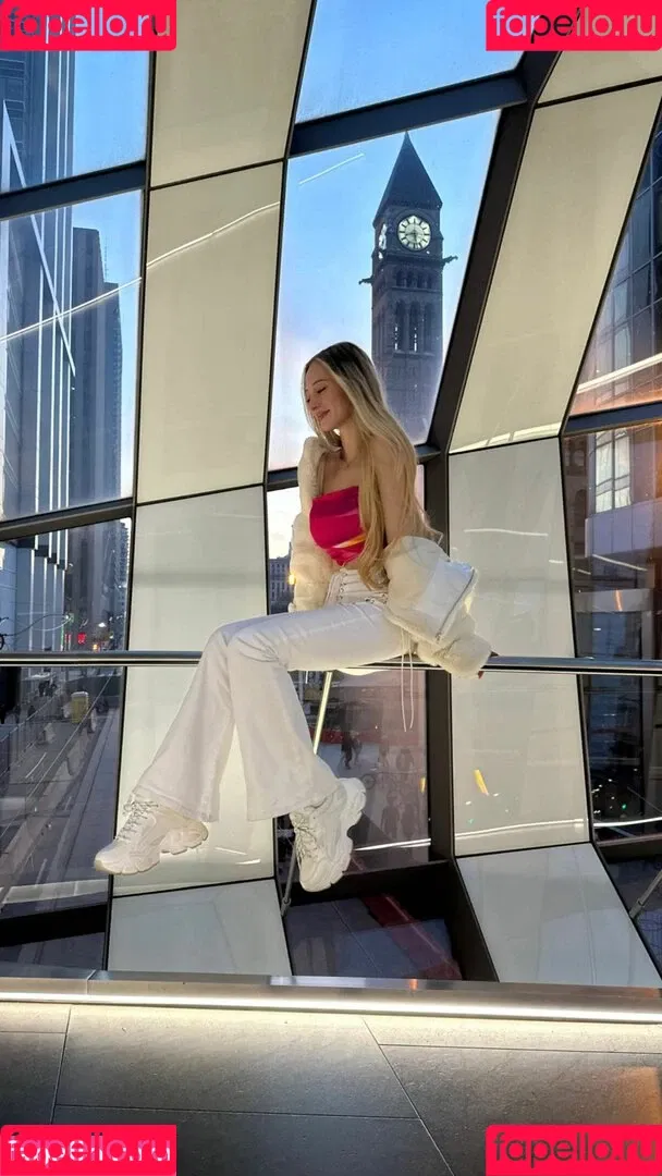 Sophia Diamond Onlyfans Photo Gallery 